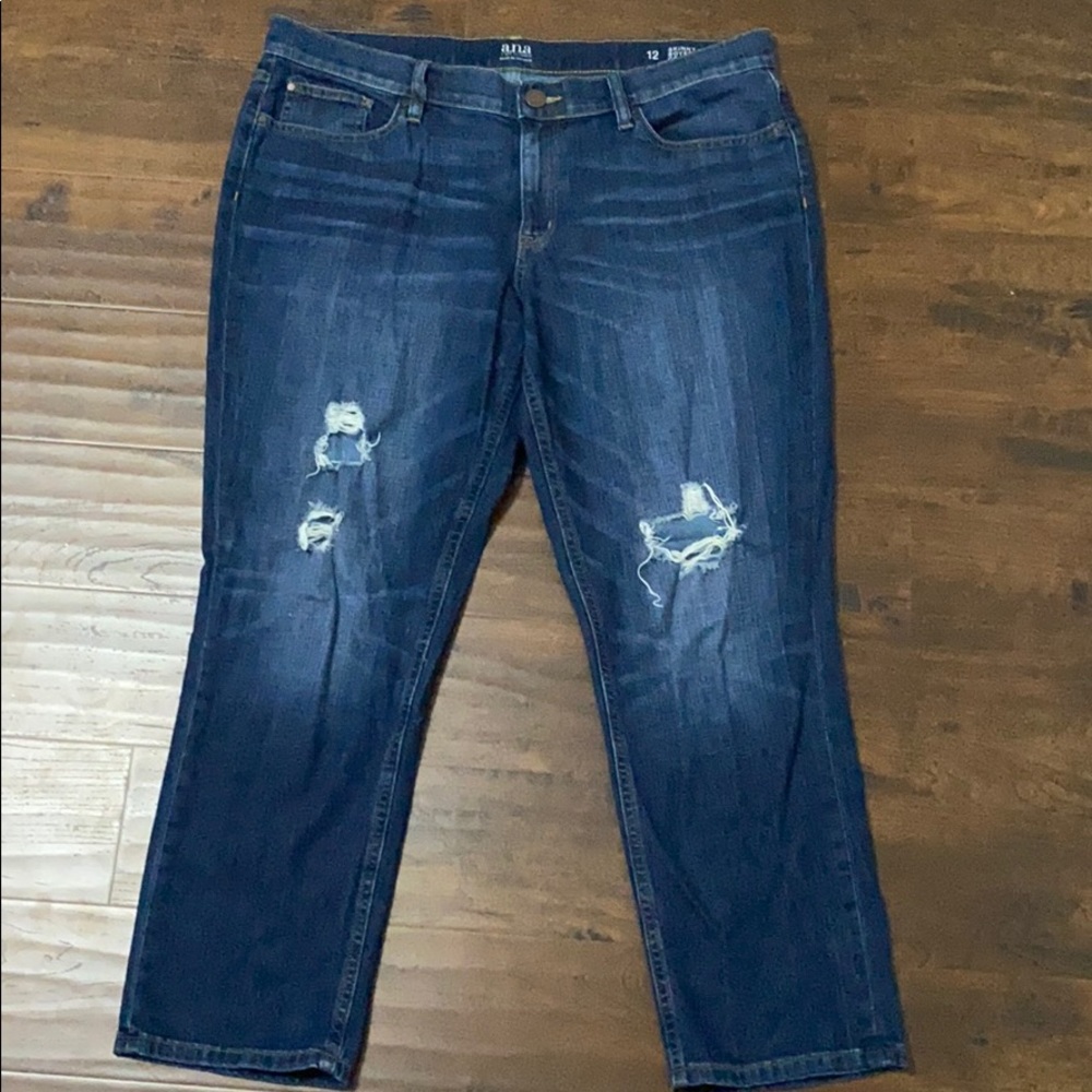 Dark wash cropped jeans